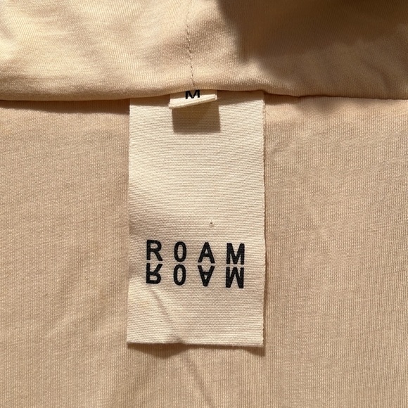 ROAM Fuzzy Pullover Faux Shearling Hoodie Half Zip Size Medium in Nude - Picture 4 of 9